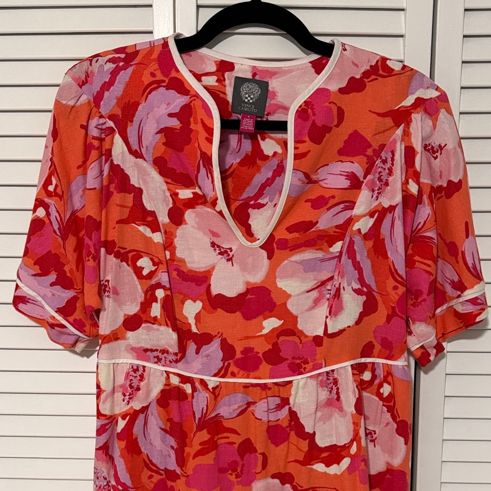 Vince Camuto Red and Pink Patterned Top